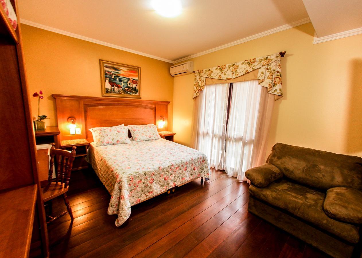 Pousada Das Papoulas Gramado Esterno foto