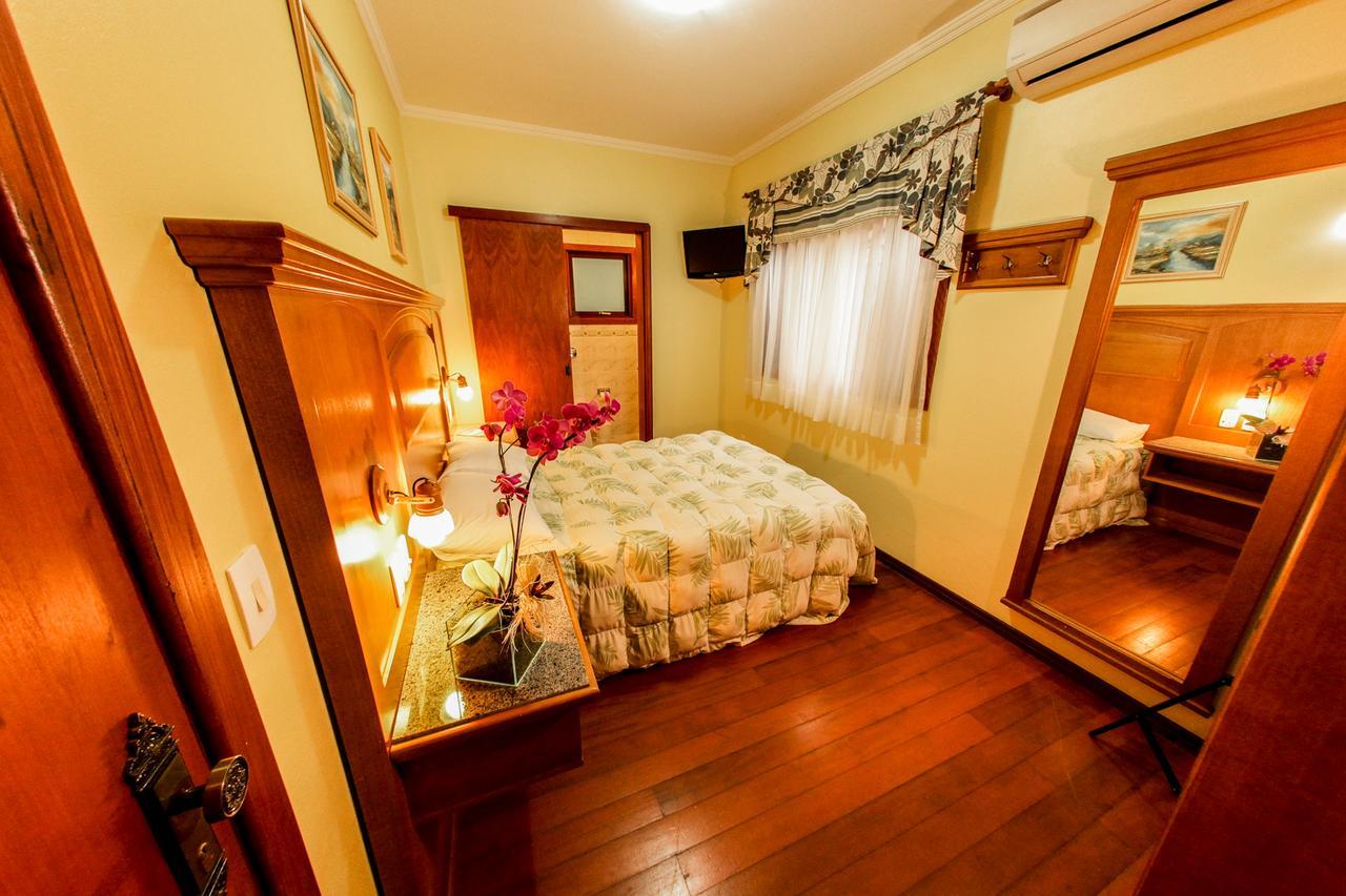 Pousada Das Papoulas Gramado Esterno foto